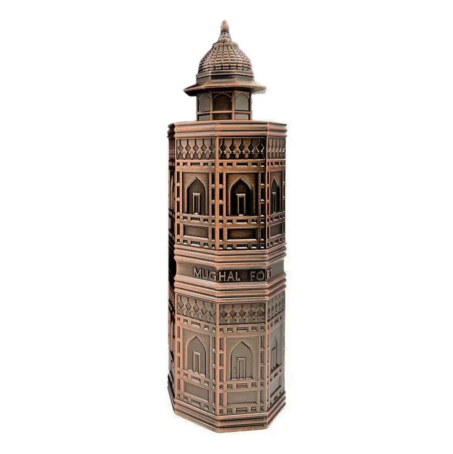 Niche Emarati Mughal Fort